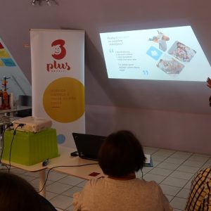 3 U Đakovu održana obiteljska radionica o odgojnim stilovima