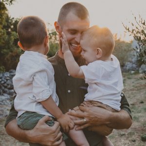 Bitan je tata: intervju s glazbenikom Stjepanom Lachom